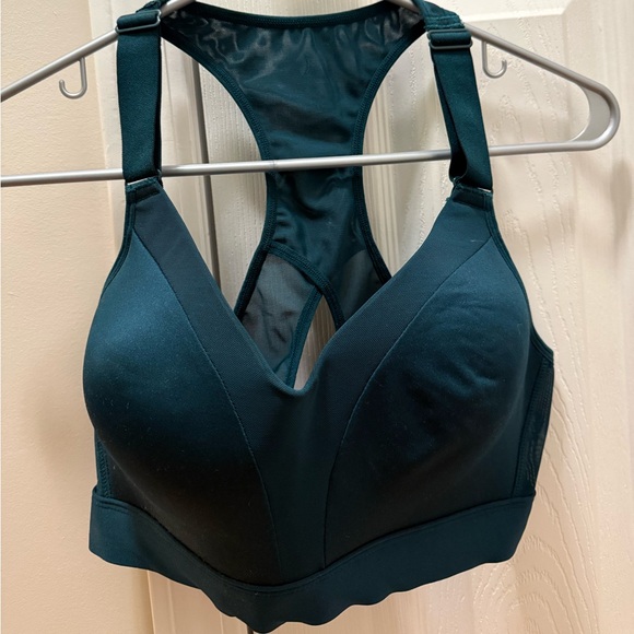 Spyder Other - Spyder Active Sports Bra with Racerback Design - size L